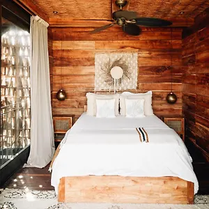 ***** Hotel Nomade México